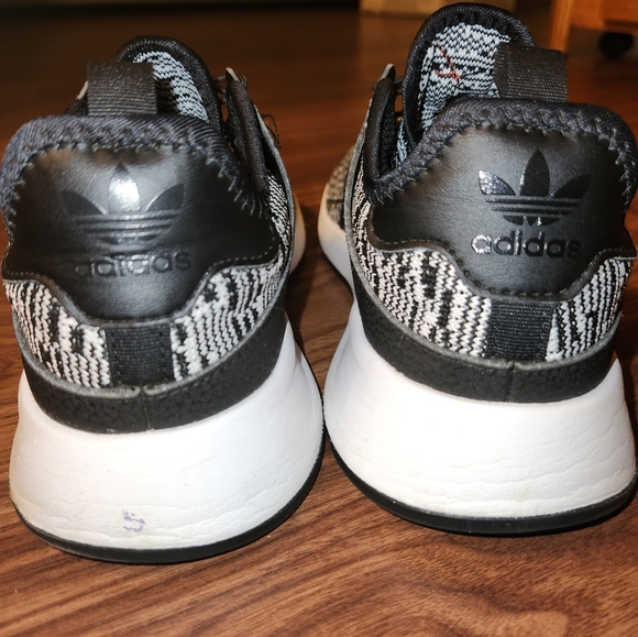 Adidas EVM 004001 / for Youth Size 5 - Picture 4 of 5